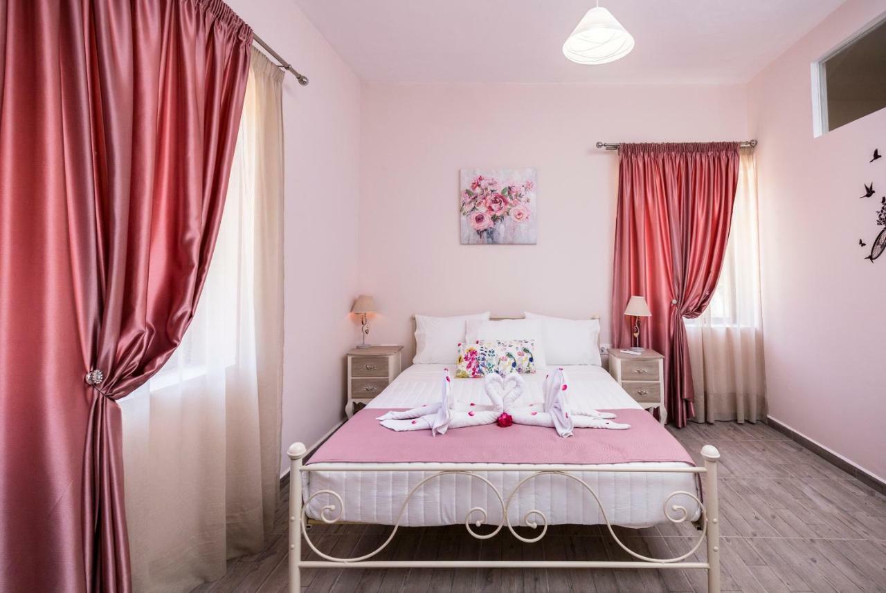 Nepheli Stone House Villa Platanos  Exterior photo